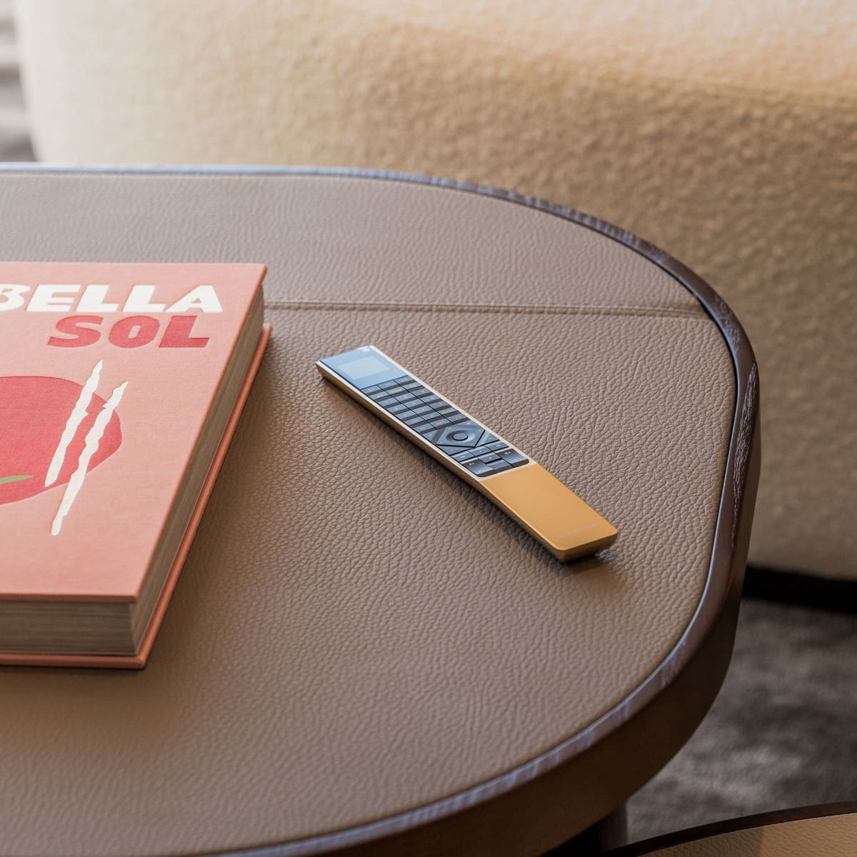 3 sypialnia Apartament na sprzedaż w Marbella del Este z basenem - 2 250 000 € (Ref: 8910923)