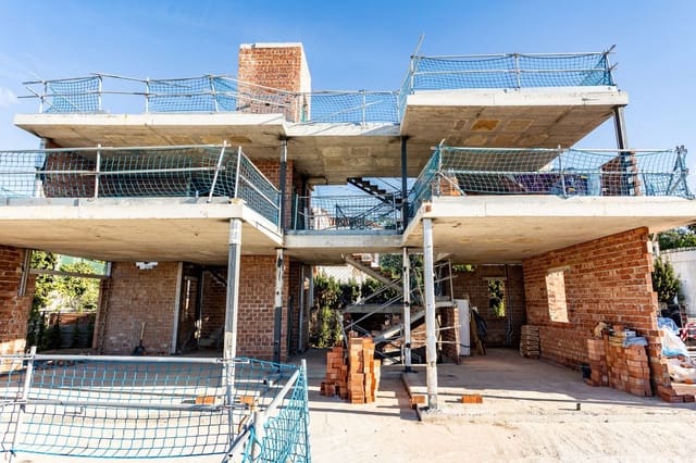 4 soverom Villa til salgs i Mijas Costa, Mijas - € 1 835 000 (Ref: 8950418)