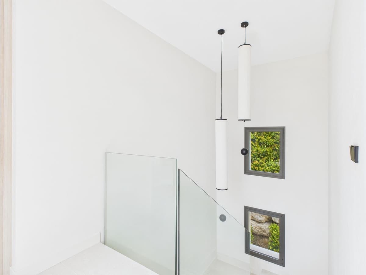 4 slaapkamer Villa te koop in Estepona met zwembad - € 1.795.000 (Ref: 9036439)