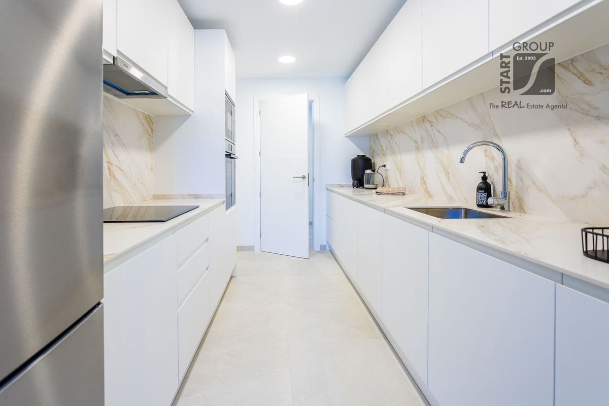 3 makuuhuone Huoneisto myytävänä paikassa Mijas mukana uima-altaan - 329 000 € (Ref: 9068748)