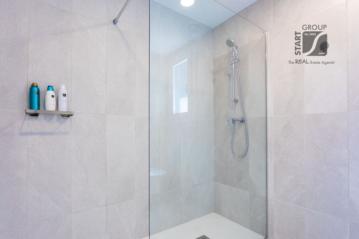 3 makuuhuone Huoneisto myytävänä paikassa Mijas mukana uima-altaan - 329 000 € (Ref: 9068748)