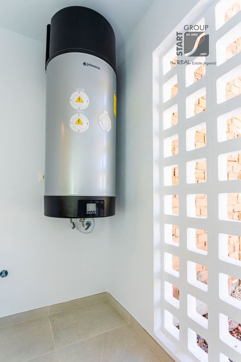 3 makuuhuone Huoneisto myytävänä paikassa Mijas mukana uima-altaan - 329 000 € (Ref: 9068748)