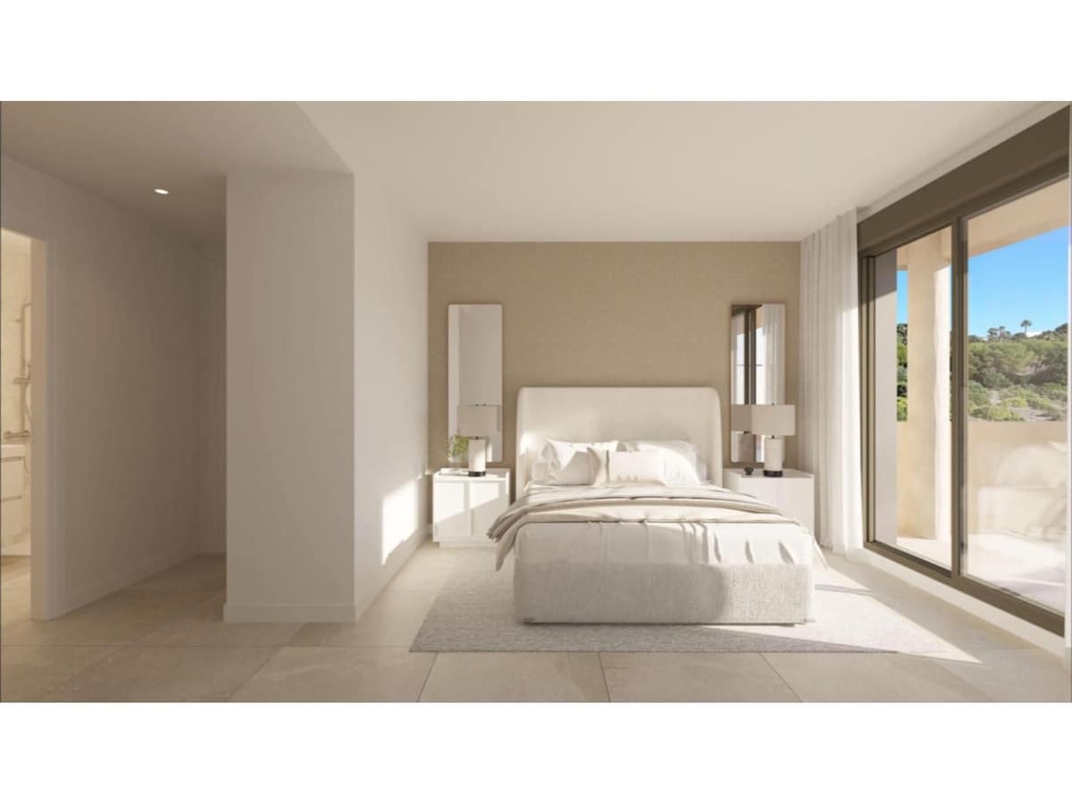 2 soveværelse Lejlighed til salg i Algeciras med swimmingpool - € 428.000 (Ref: 9074993)