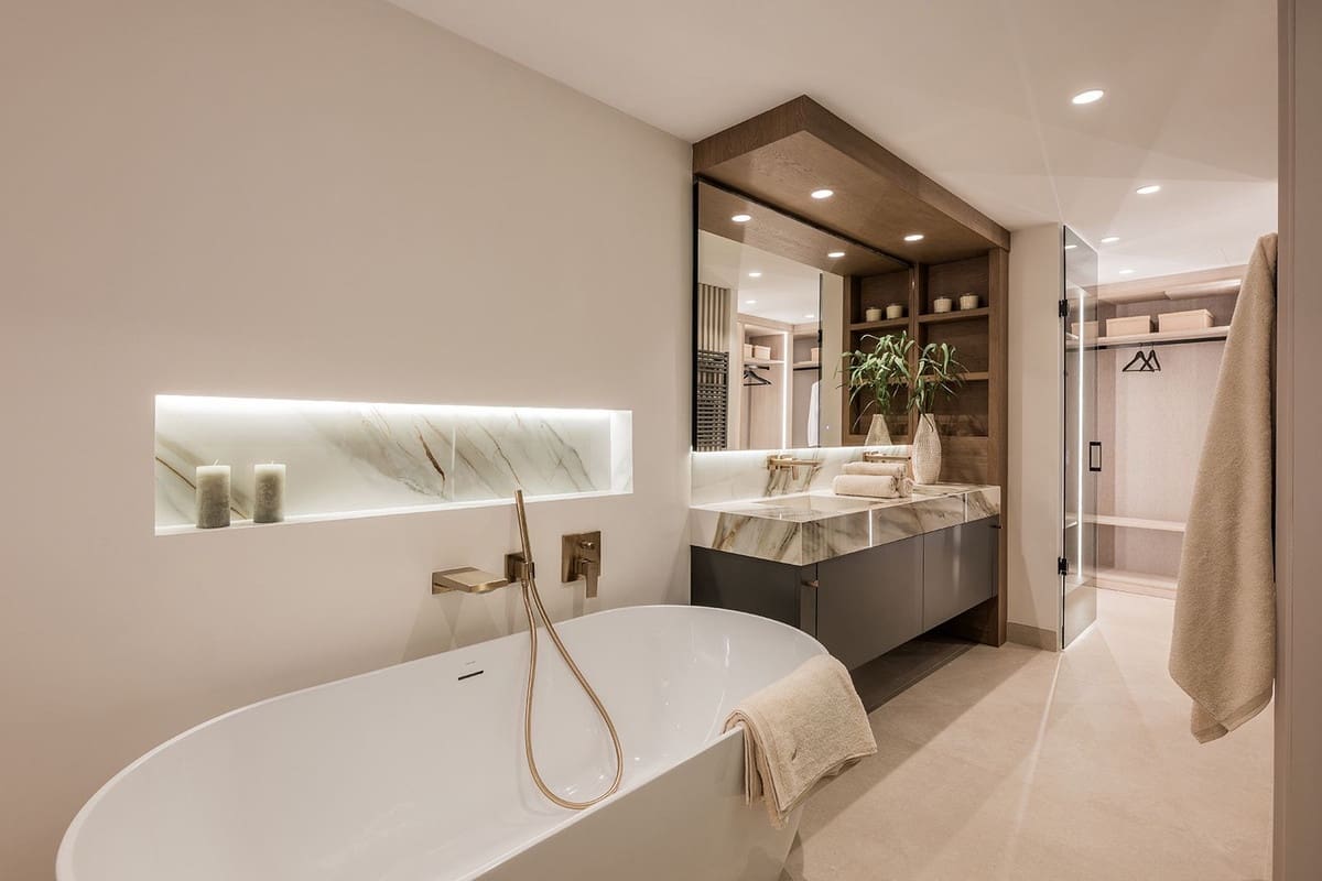 4 soveværelse Lejlighed til salg i Estepona med swimmingpool - € 3.995.000 (Ref: 9095158)