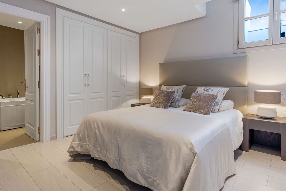 5 slaapkamer Huis te koop in La Heredia - € 1.595.000 (Ref: 9132253)