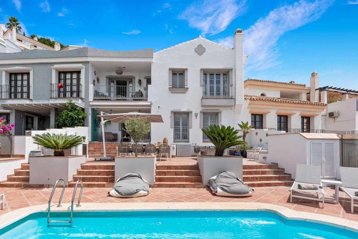 5 slaapkamer Huis te koop in La Heredia - € 1.595.000 (Ref: 9132253)