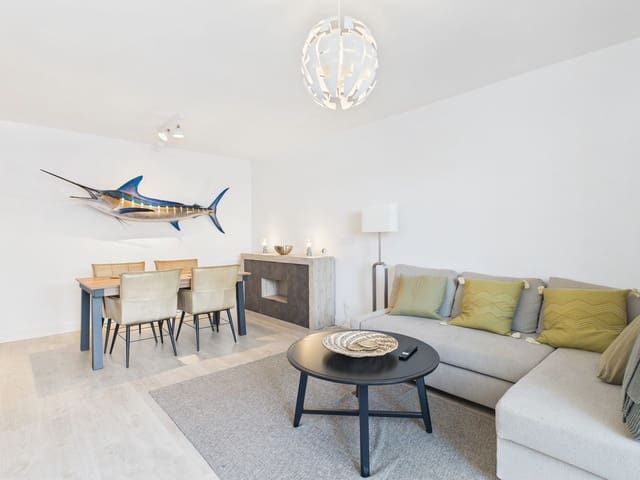 2 soveværelse Lejlighed til salg i Centro, Estepona med swimmingpool - € 389.000 (Ref: 9185267)