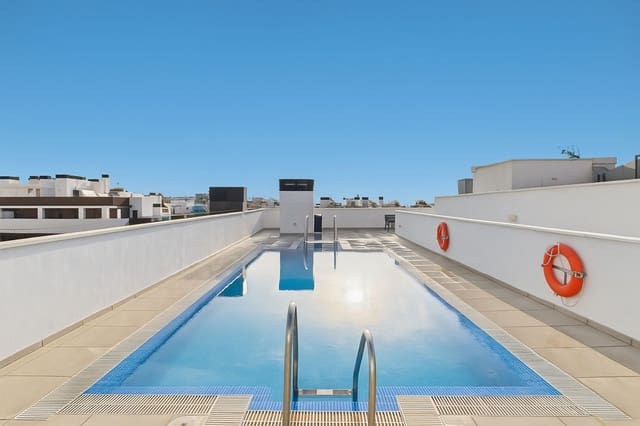 2 soveværelse Lejlighed til salg i Centro, Estepona med swimmingpool - € 389.000 (Ref: 9185267)