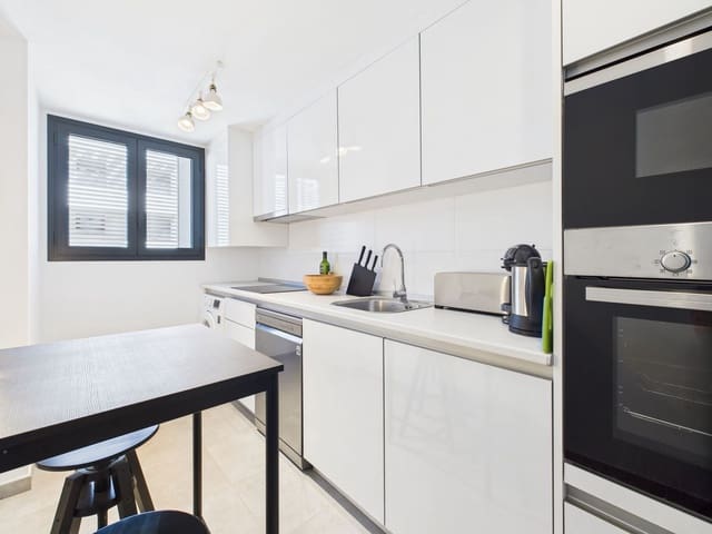 Apartamento de 2 habitaciones en Estepona en venta - 375.000 € (Ref: 9185267)