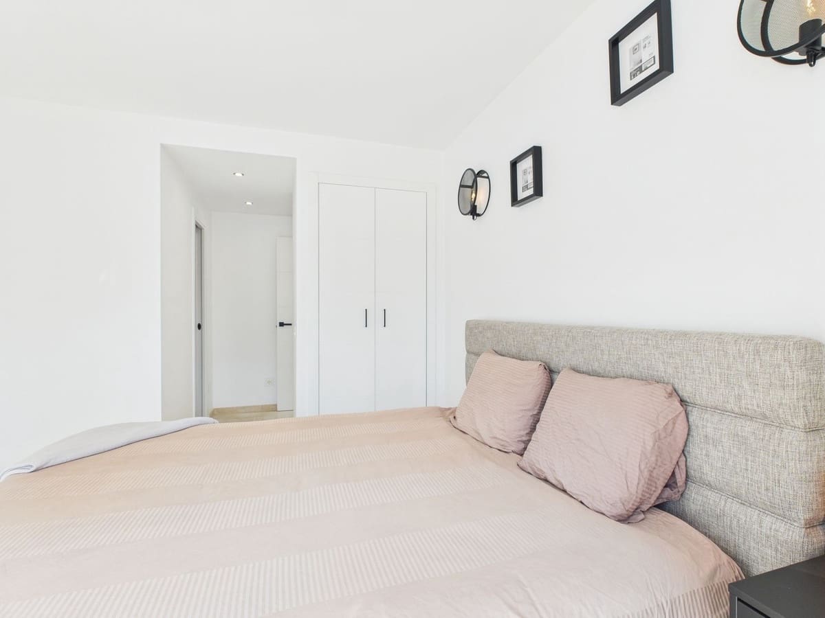 2 sovrum Lägenhet till salu i Estepona med pool - 565 000 € (Ref: 9186809)