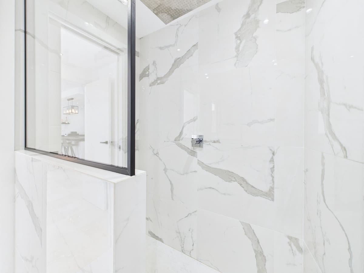 2 sovrum Lägenhet till salu i Estepona med pool - 565 000 € (Ref: 9186809)