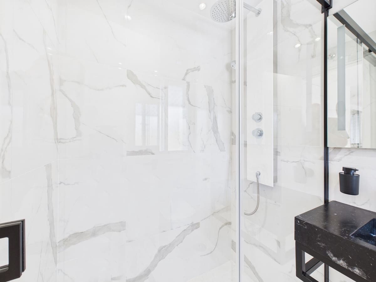 2 sovrum Lägenhet till salu i Estepona med pool - 565 000 € (Ref: 9186809)