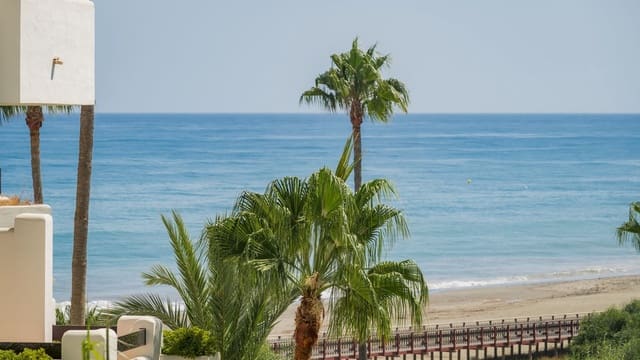 3 slaapkamer Appartement te koop in Estepona - € 2.695.000 (Ref: 9192260)