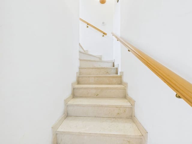 3 quarto Casa em Banda para venda em Centro, Estepona - 475 000 € (Ref: 9242848)