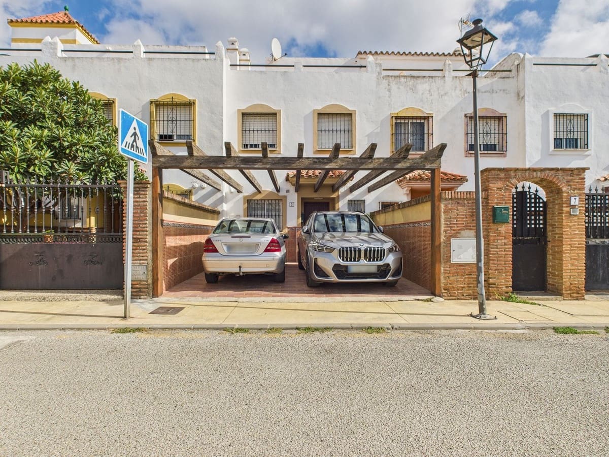 3 soveværelse Byhus til salg i Estepona - € 475.000 (Ref: 9242848)