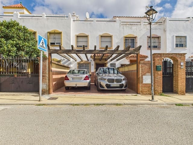 3 quarto Casa em Banda para venda em Centro, Estepona - 475 000 € (Ref: 9242848)