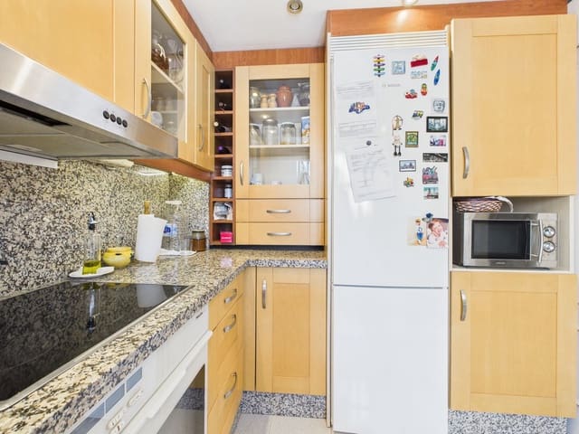 3 quarto Casa em Banda para venda em Centro, Estepona - 475 000 € (Ref: 9242848)