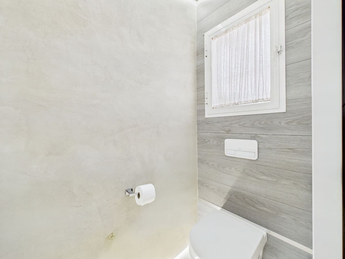 Casa de 3 habitaciones en Estepona en venta - 475.000 € (Ref: 9242848)