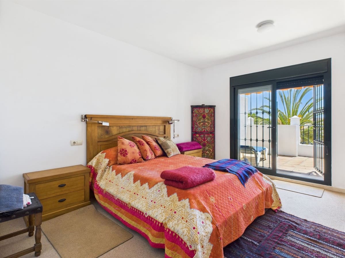 3 quarto Apartamento para venda em San Pedro de Alcantara - 630 000 € (Ref: 9291260)