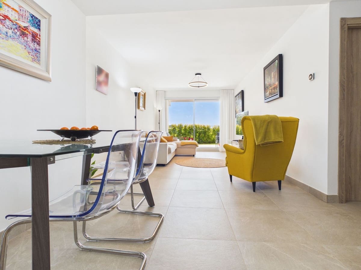 2 soveværelse Lejlighed til salg i Estepona - € 365.000 (Ref: 9321688)