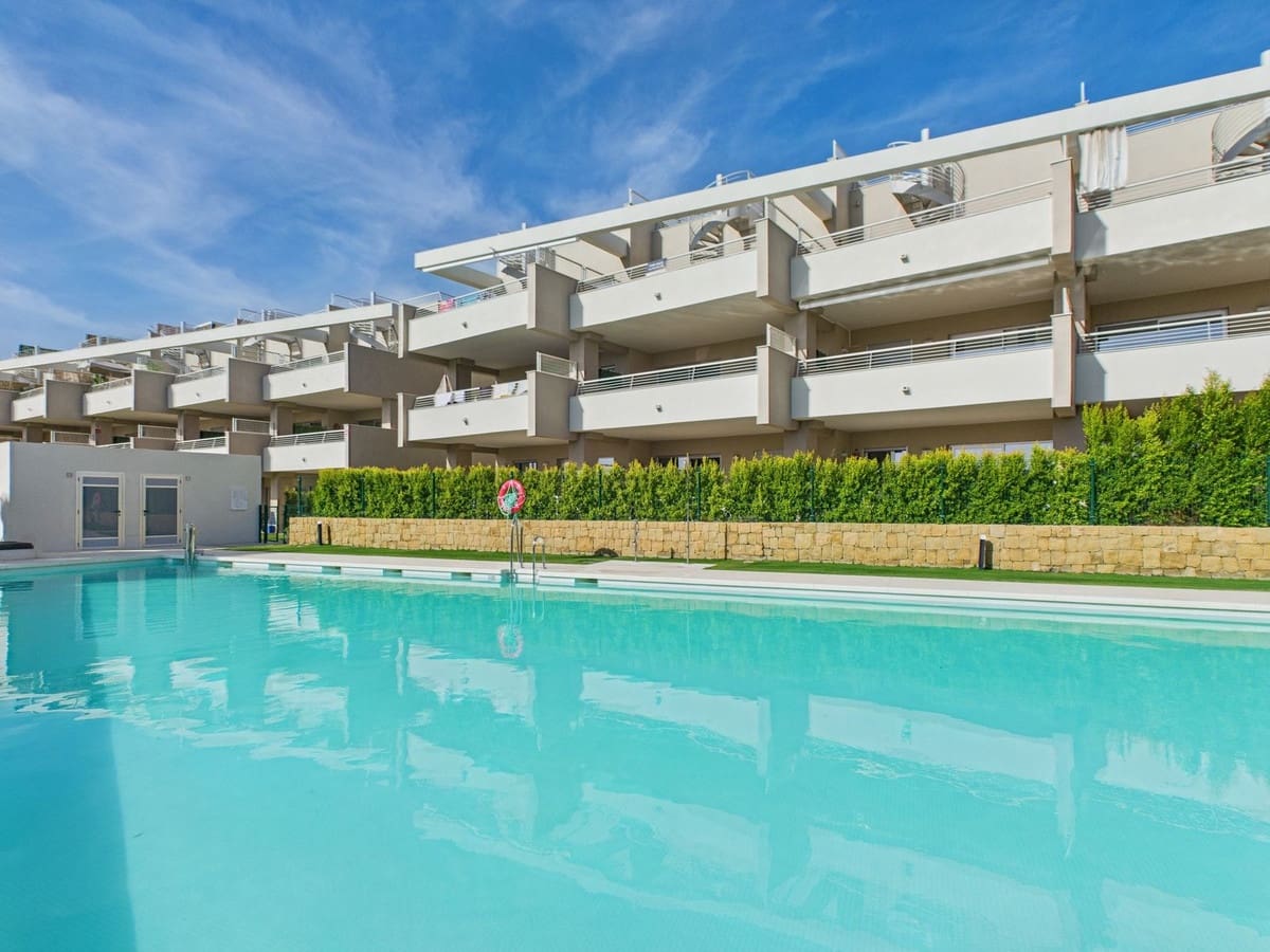 2 soveværelse Lejlighed til salg i Estepona - € 365.000 (Ref: 9321688)