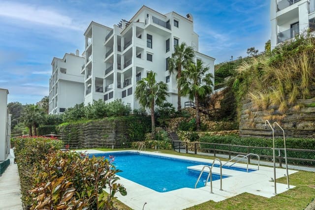 3 soveværelse Lejlighed til salg i Puerto de Estepona, Estepona med swimmingpool - € 425.000 (Ref: 9330476)