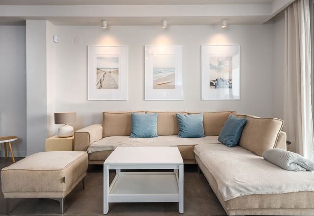 3 soverom Leilighet til salgs i La Duquesa / Puerto de la Duquesa, Manilva - € 425 000 (Ref: 9330476)