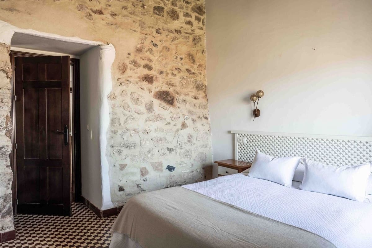 5 makuuhuone Huvila myytävänä paikassa Antequera mukana uima-altaan - 2 310 000 € (Ref: 9349311)