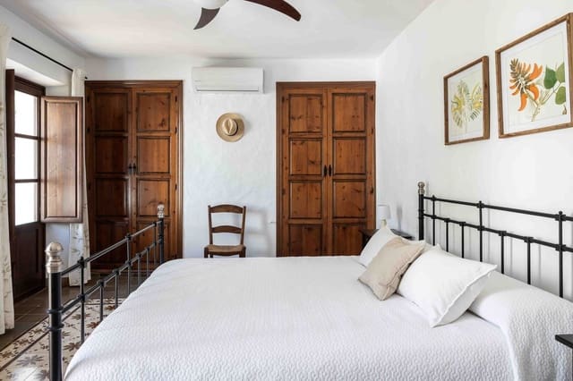 5 soveværelse Villa til salg i Antequera med swimmingpool - € 2.310.000 (Ref: 9349311)