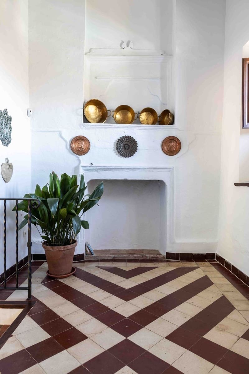 5 makuuhuone Huvila myytävänä paikassa Antequera mukana uima-altaan - 2 310 000 € (Ref: 9349311)