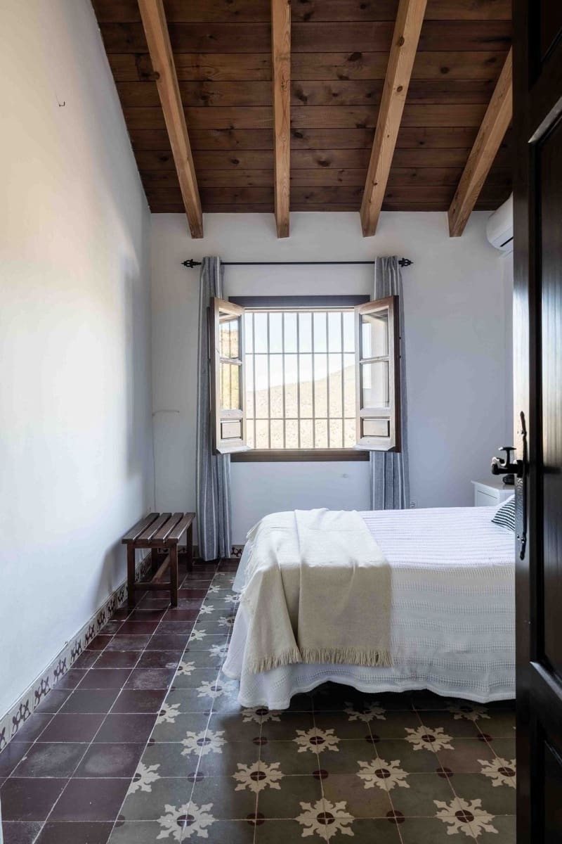 5 makuuhuone Huvila myytävänä paikassa Antequera mukana uima-altaan - 2 310 000 € (Ref: 9349311)