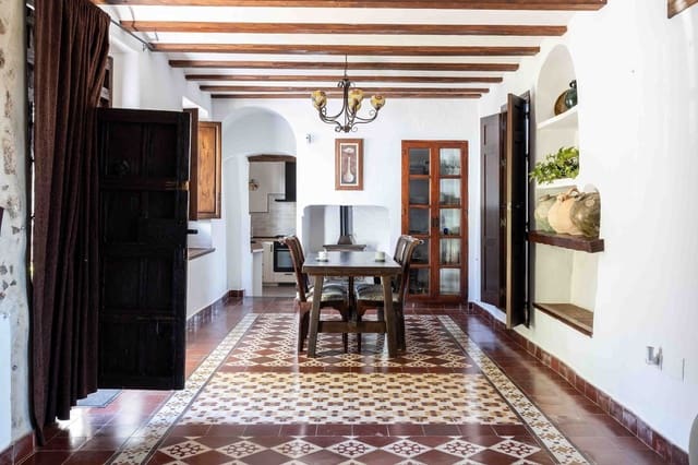 5 soveværelse Villa til salg i Antequera med swimmingpool - € 2.310.000 (Ref: 9349311)