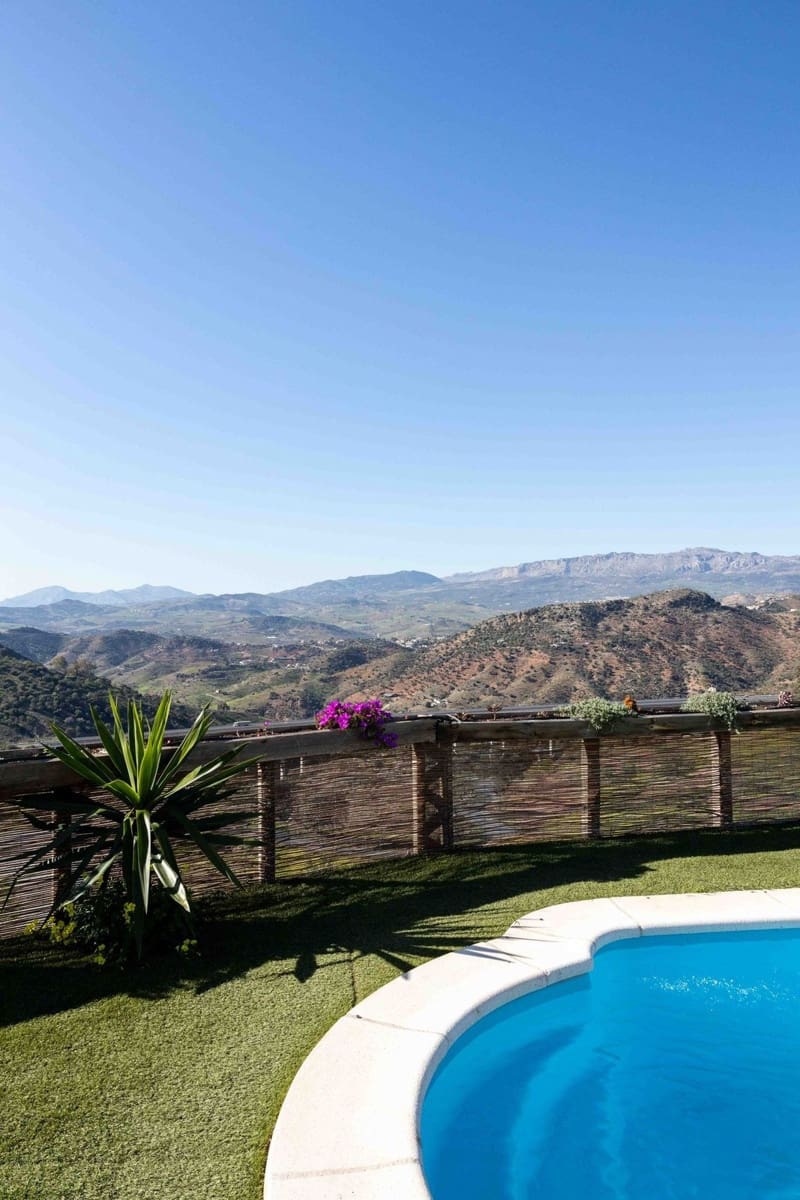 5 makuuhuone Huvila myytävänä paikassa Antequera mukana uima-altaan - 2 310 000 € (Ref: 9349311)