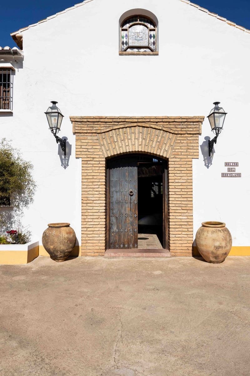 5 makuuhuone Huvila myytävänä paikassa Antequera mukana uima-altaan - 2 310 000 € (Ref: 9349311)