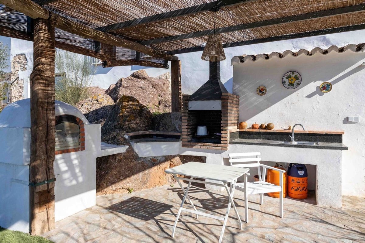 5 makuuhuone Huvila myytävänä paikassa Antequera mukana uima-altaan - 2 310 000 € (Ref: 9349311)