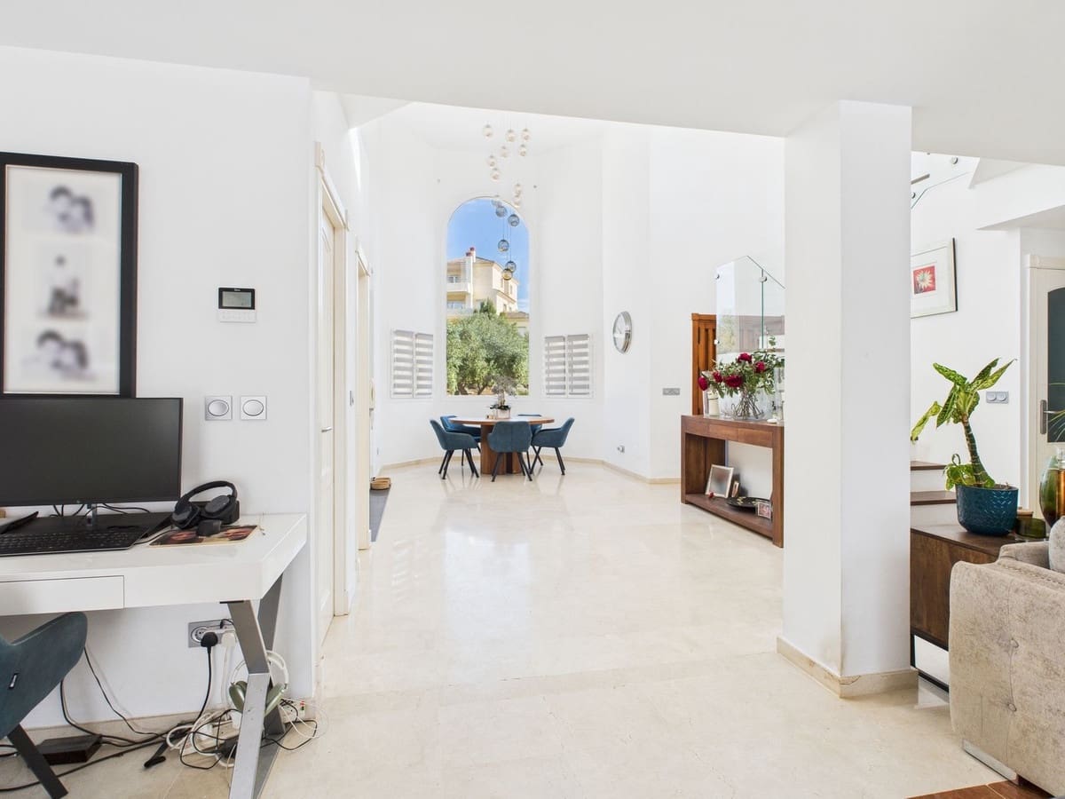 3 makuuhuone Huoneisto myytävänä paikassa San Roque - 649 995 € (Ref: 9382523)
