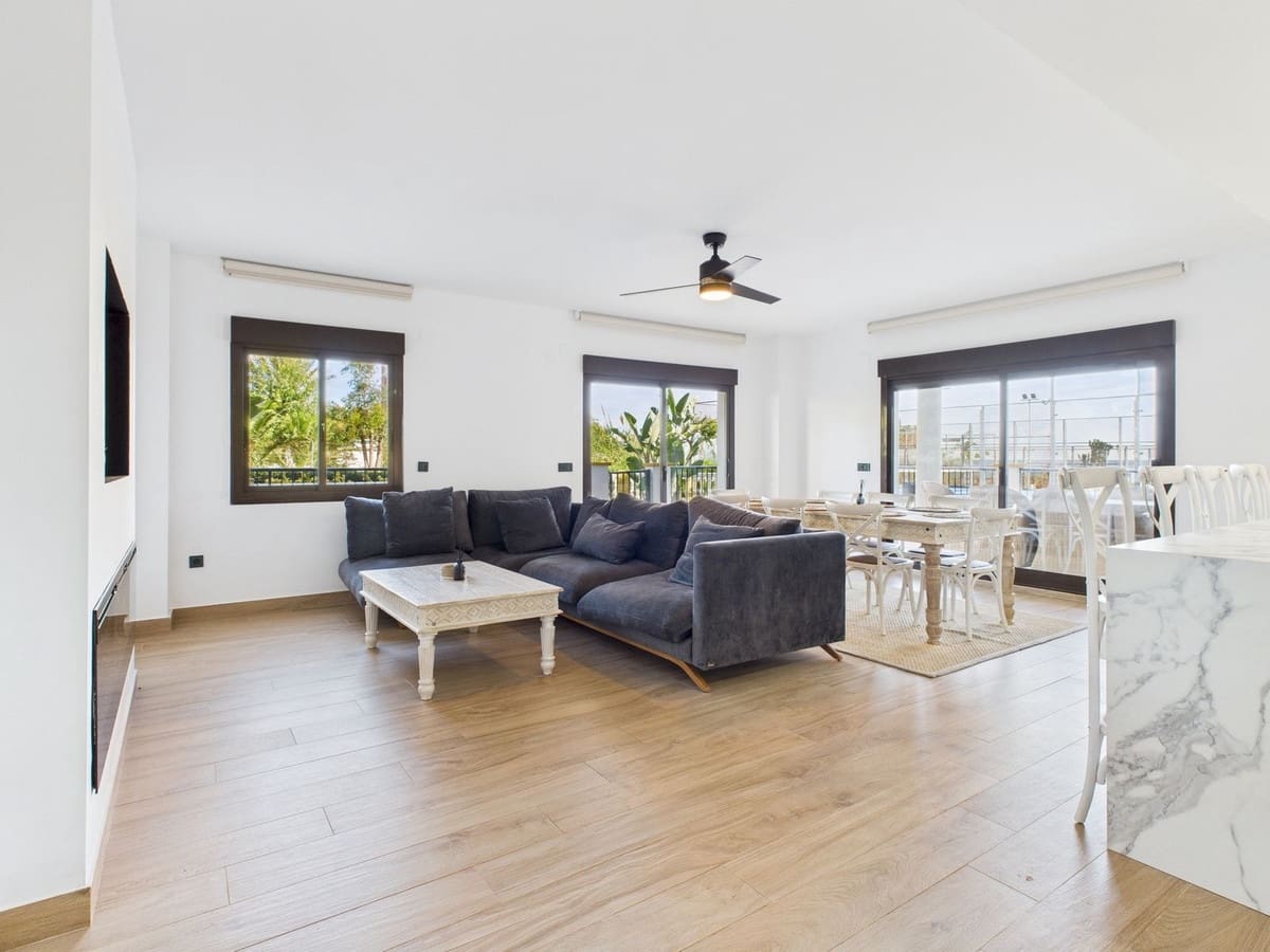 3 chambre Appartement à vendre à La Duquesa / Puerto de la Duquesa - 595 000 € (Ref: 9395866)