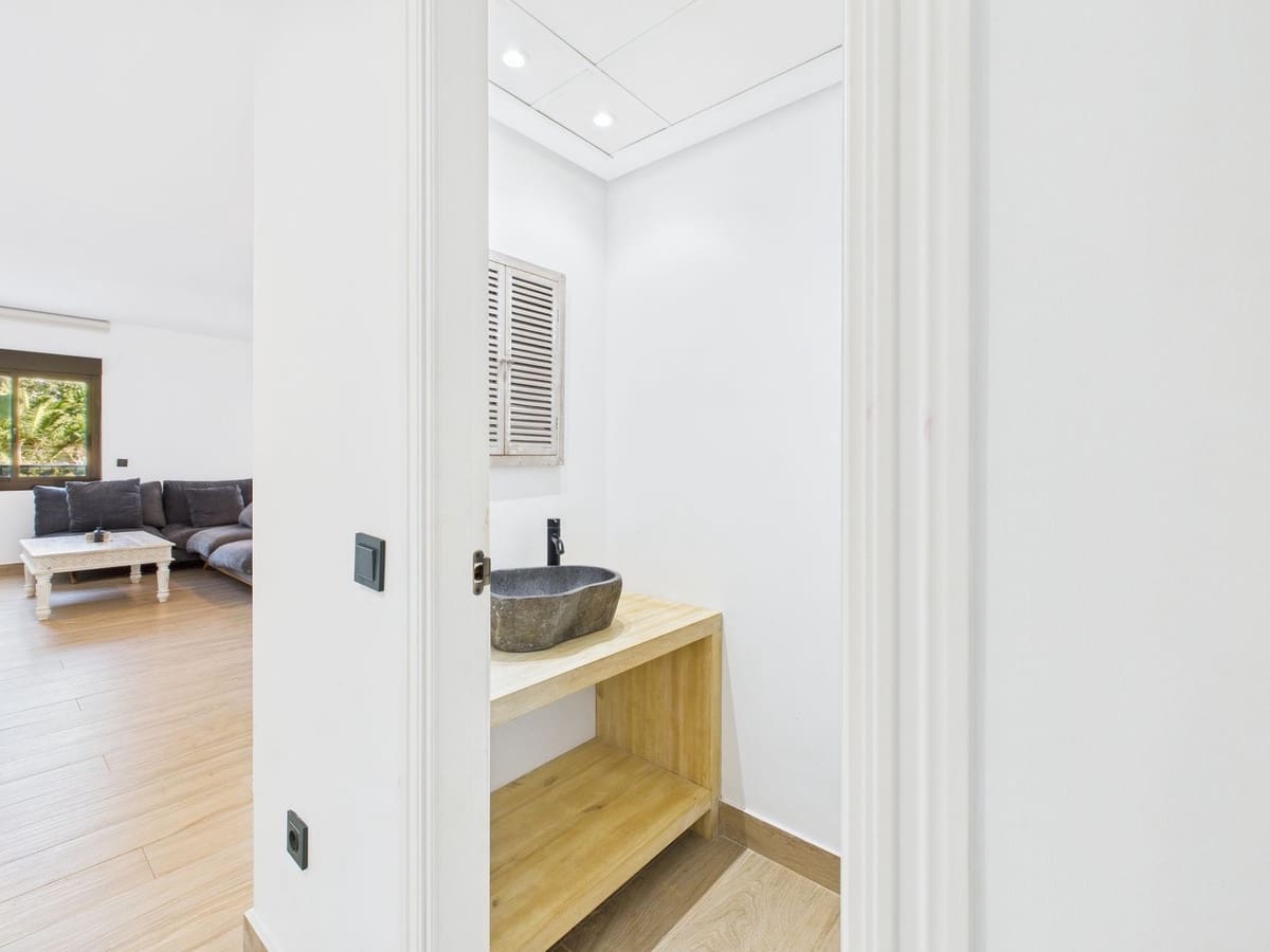 3 chambre Appartement à vendre à La Duquesa / Puerto de la Duquesa - 595 000 € (Ref: 9395866)