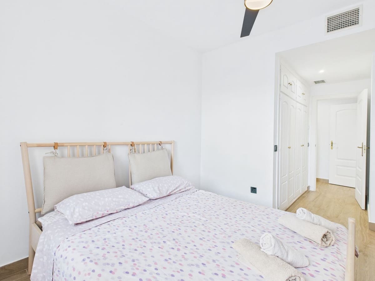 3 chambre Appartement à vendre à La Duquesa / Puerto de la Duquesa - 595 000 € (Ref: 9395866)