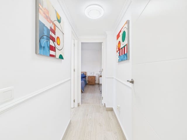 2 makuuhuone Huoneisto myytävänä paikassa La Duquesa / Puerto de la Duquesa, Manilva - 330 000 € (Ref: 9406431)