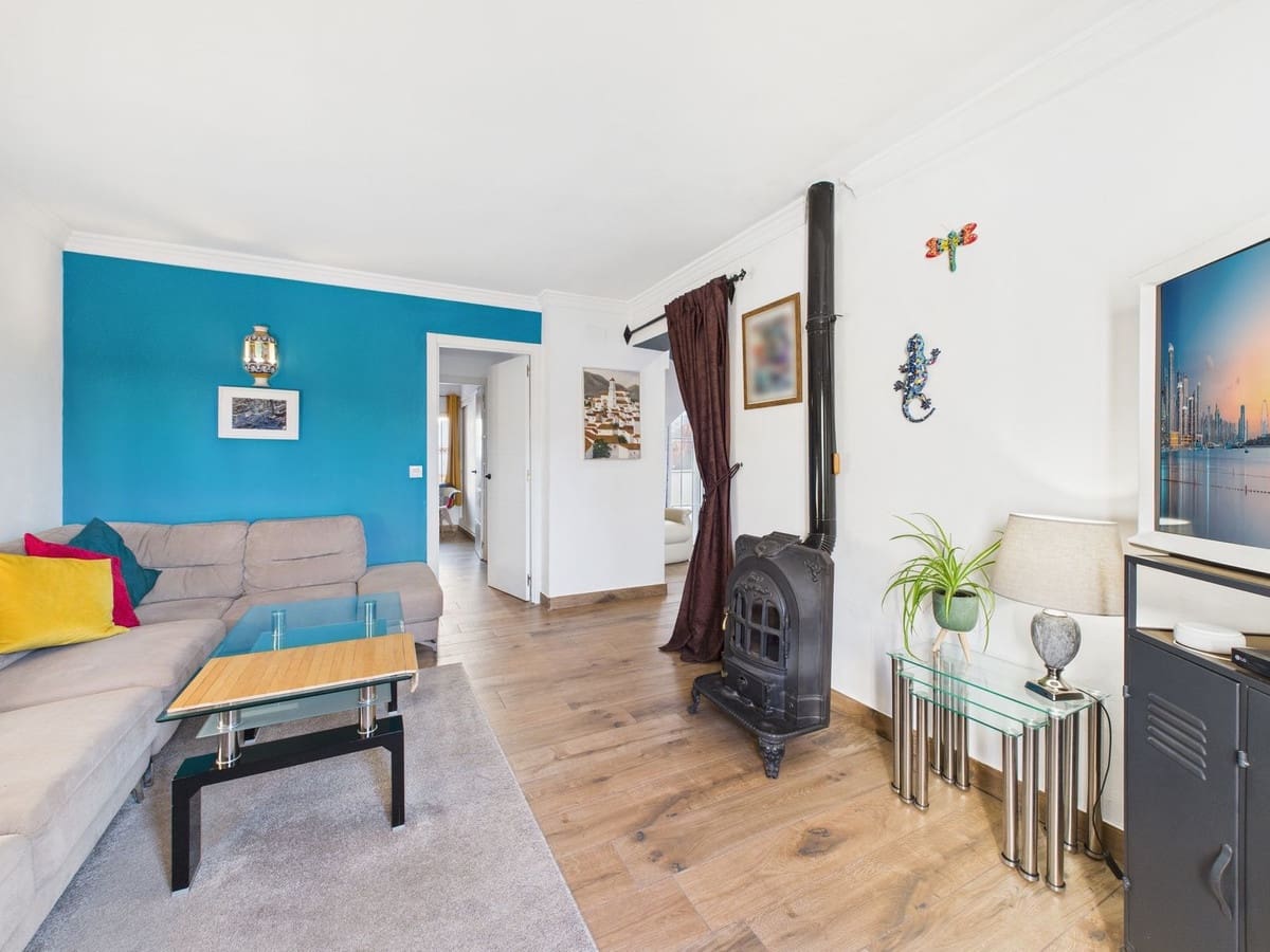 3 sypialnia Willa na sprzedaż w Estepona z basenem - 390 000 € (Ref: 9422198)