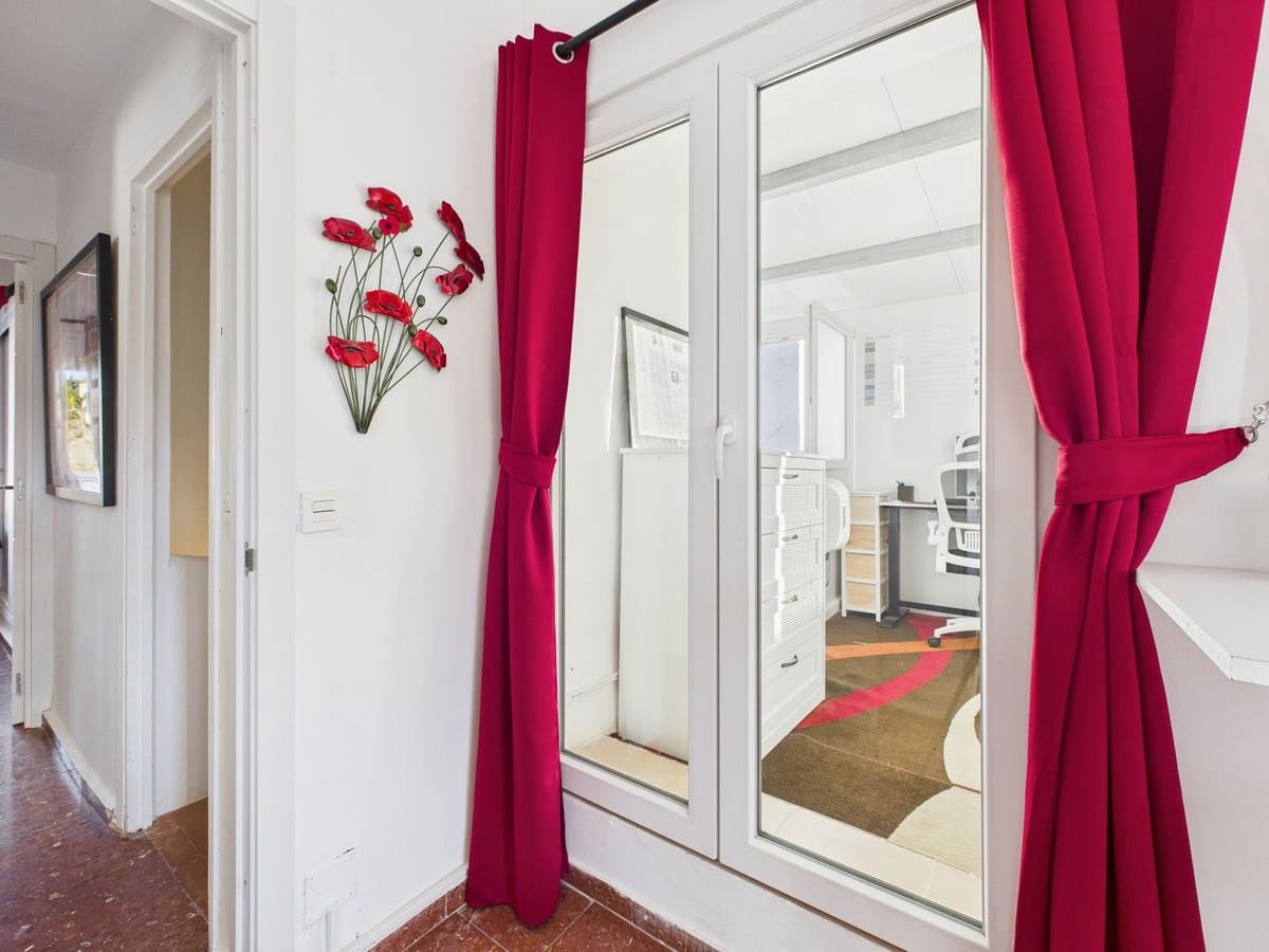 3 sypialnia Willa na sprzedaż w Estepona z basenem - 390 000 € (Ref: 9422198)