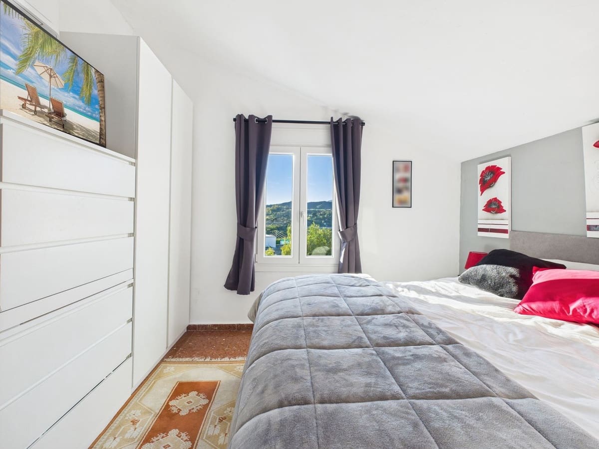 3 sypialnia Willa na sprzedaż w Estepona z basenem - 390 000 € (Ref: 9422198)