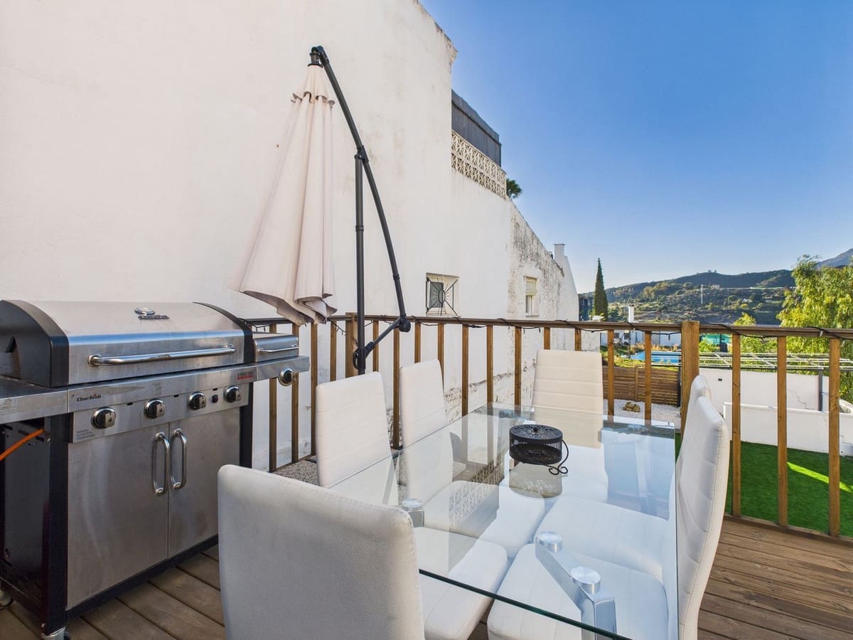 3 sypialnia Willa na sprzedaż w Estepona z basenem - 390 000 € (Ref: 9422198)