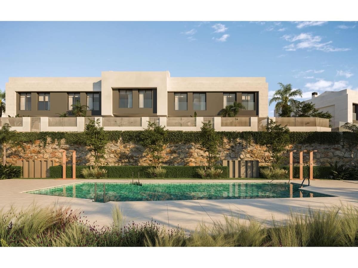 3 bedroom Townhouse for sale in Mijas Costa - € 1,150,000 (Ref: 9500097)