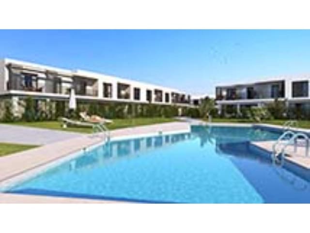 Casa de 4 habitaciones en San Roque en venta - 524.000 € (Ref: 9500100)