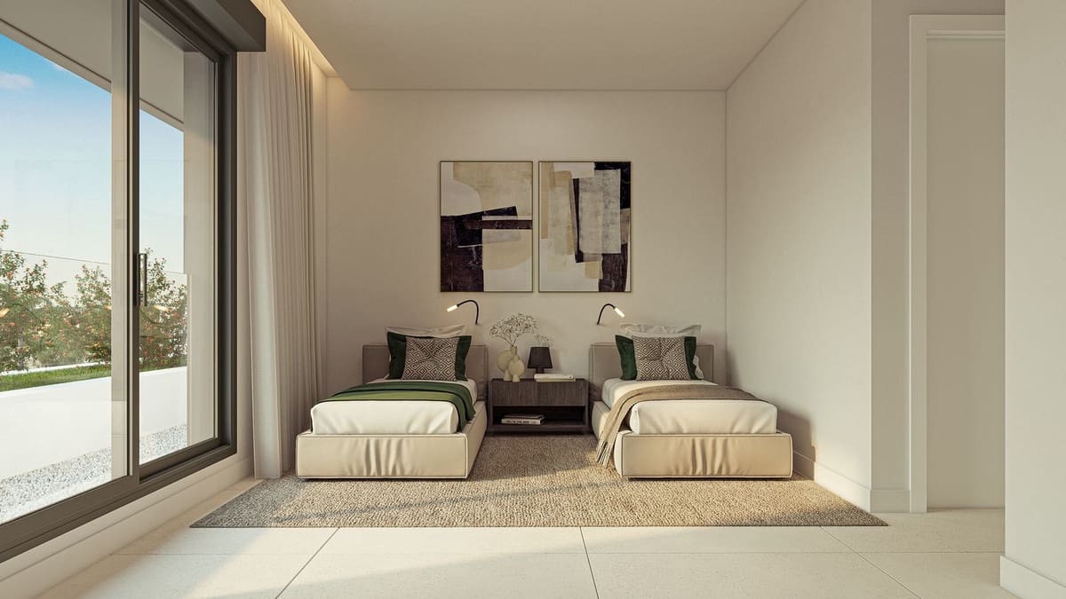 2 bedroom Apartment for sale in Marbella - € 850,000 (Ref: 9500104)