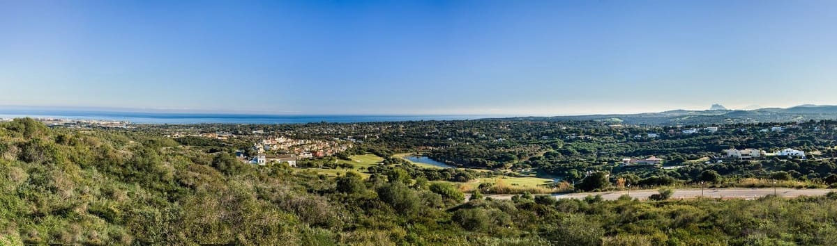 Building Plot for sale in Sotogrande - € 2,570,000 (Ref: 9500115)