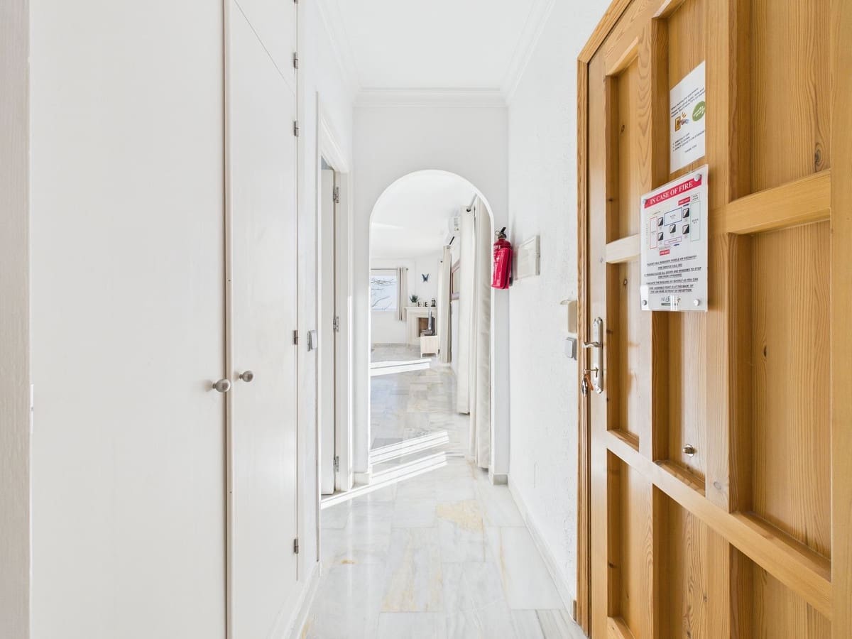 1 sypialnia Apartament na sprzedaż w Estepona - 249 000 € (Ref: 9503807)