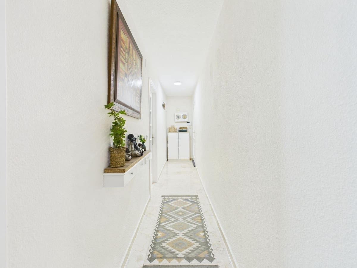 Apartamento de 2 habitaciones en Estepona en venta - 560.000 € (Ref: 9529394)